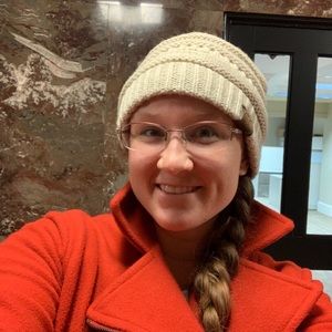 Meet your Posher, Jennifer